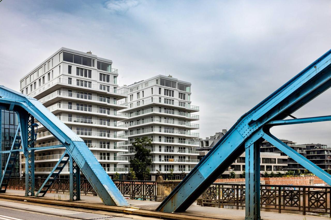 Luksus W Centrum Nad Odra Wroclaw Luaran gambar
