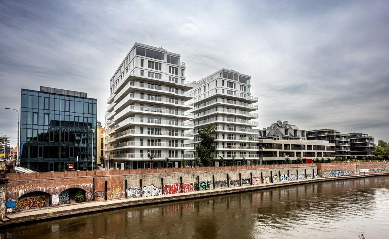 Luksus W Centrum Nad Odra Wroclaw Luaran gambar