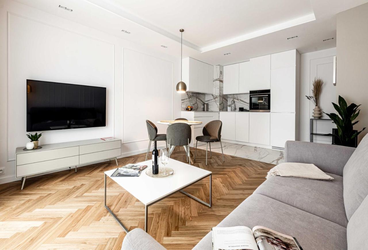 Luksus W Centrum Nad Odra Wroclaw Luaran gambar