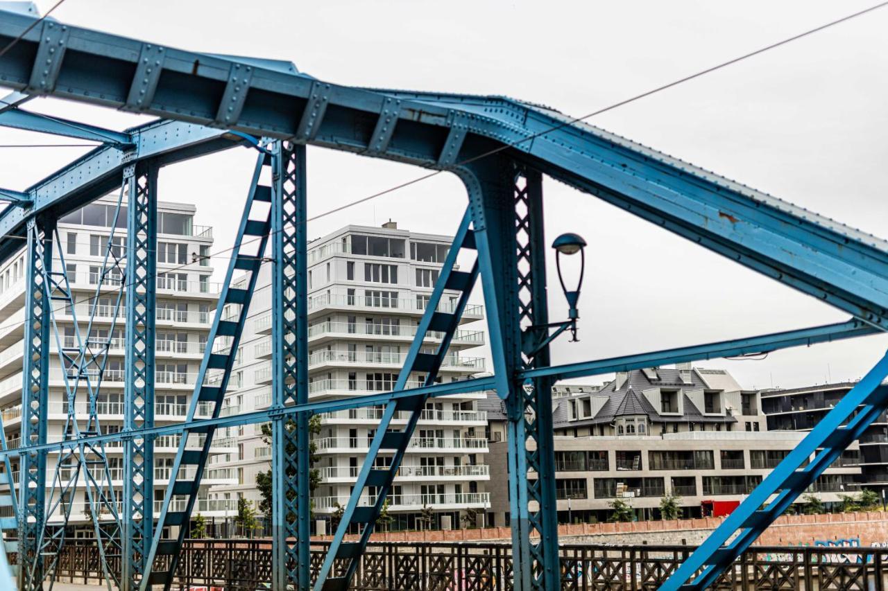 Luksus W Centrum Nad Odra Wroclaw Luaran gambar